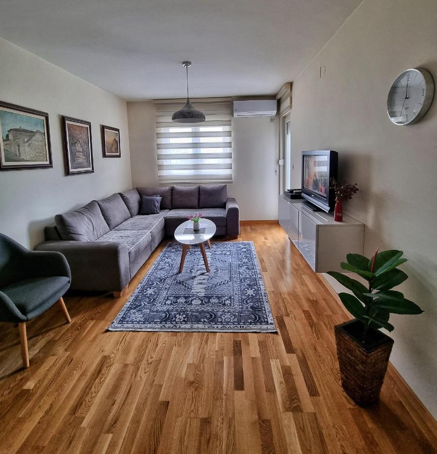 Riverside Apartment Podgorica Kültér fotó